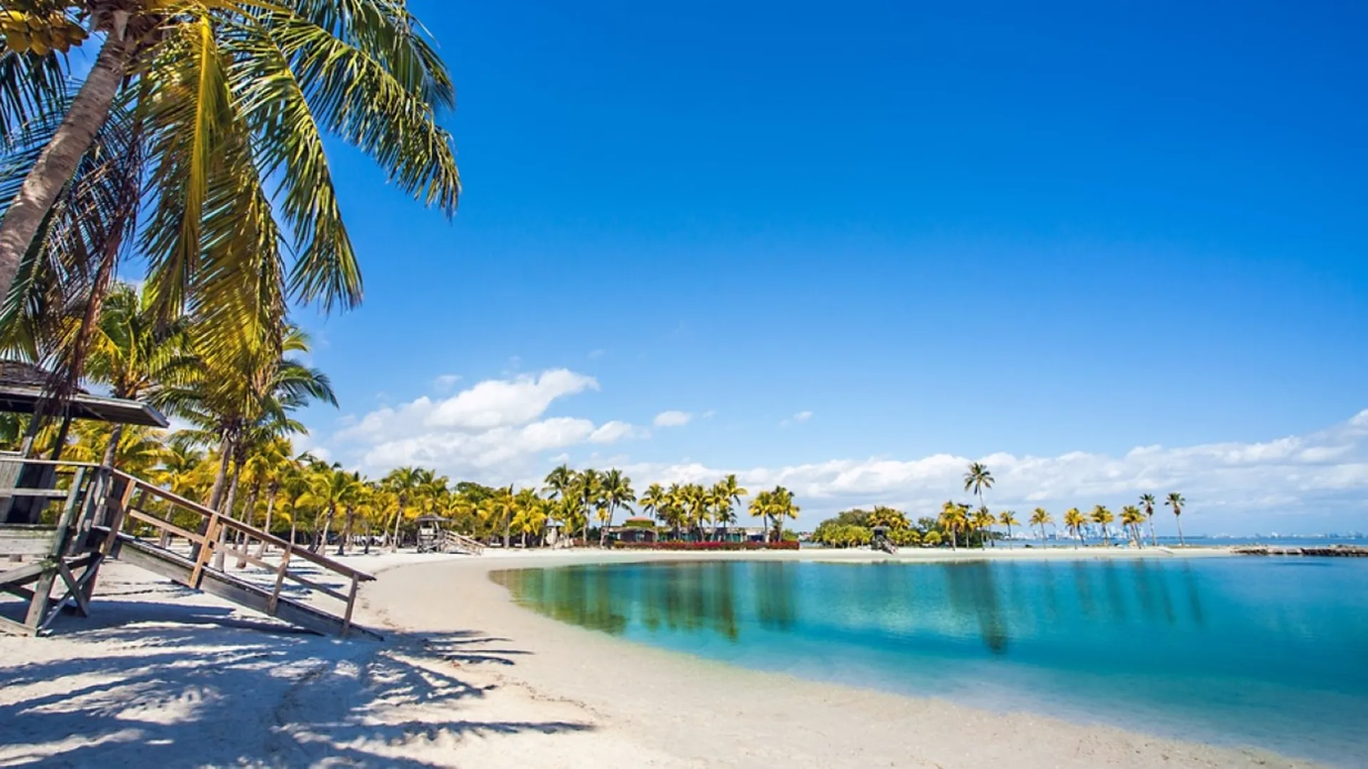 Hidden island coves in Miami waters